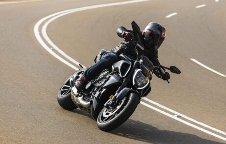Ducati Diavel V4 – foto 2 – Ducati Vitória